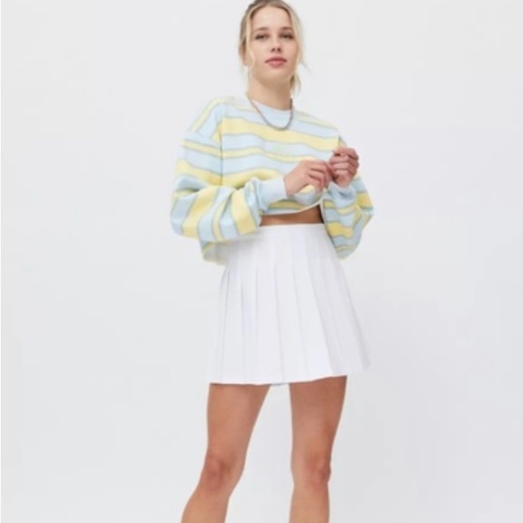 BDG maddie sweatshirt - Picture 2 of 3